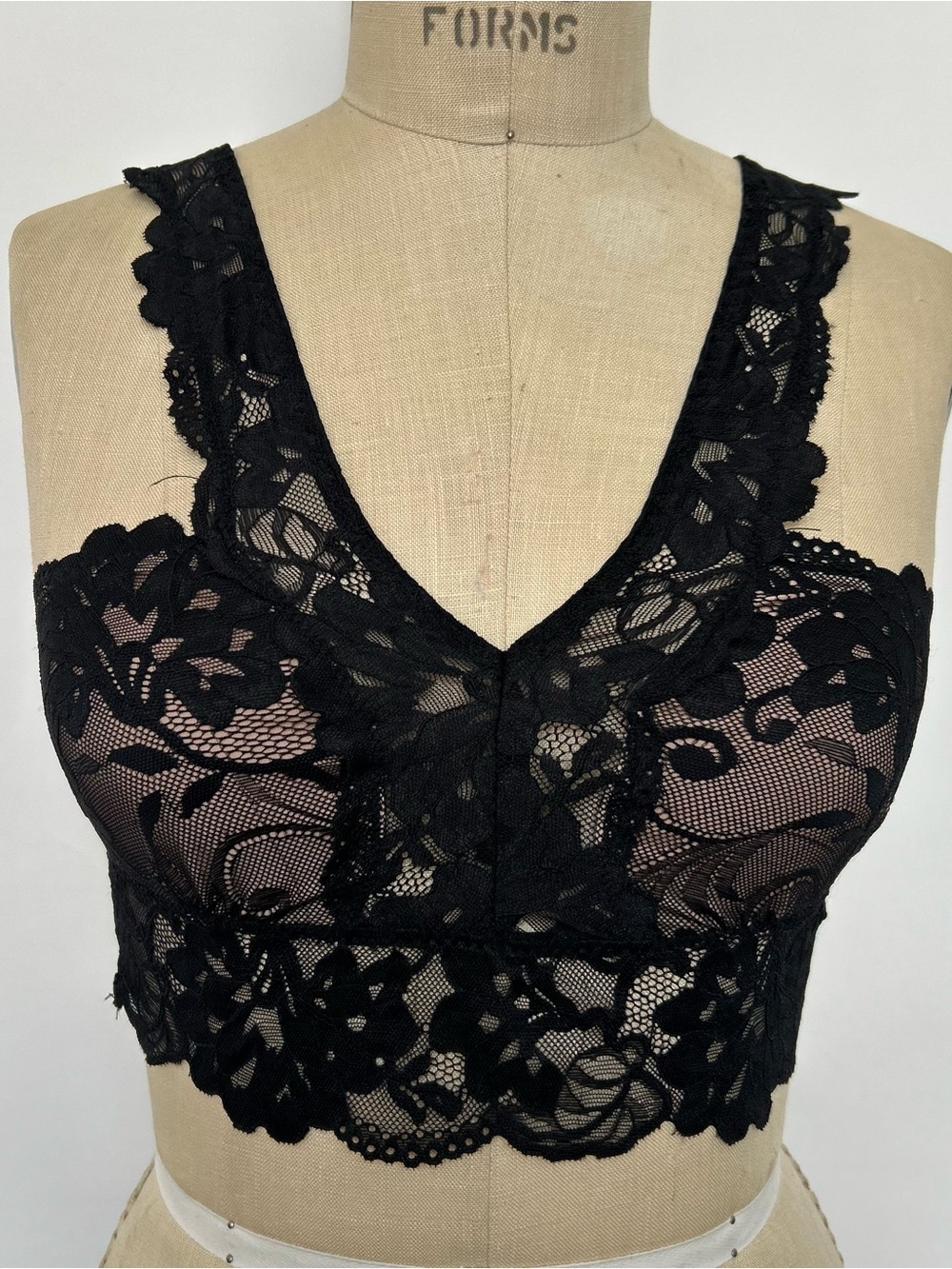 Youmita Black Floral Lace Bralette